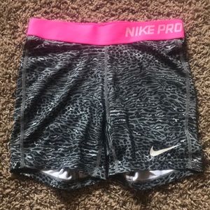 Nike pro spandex kids large (barely worn)